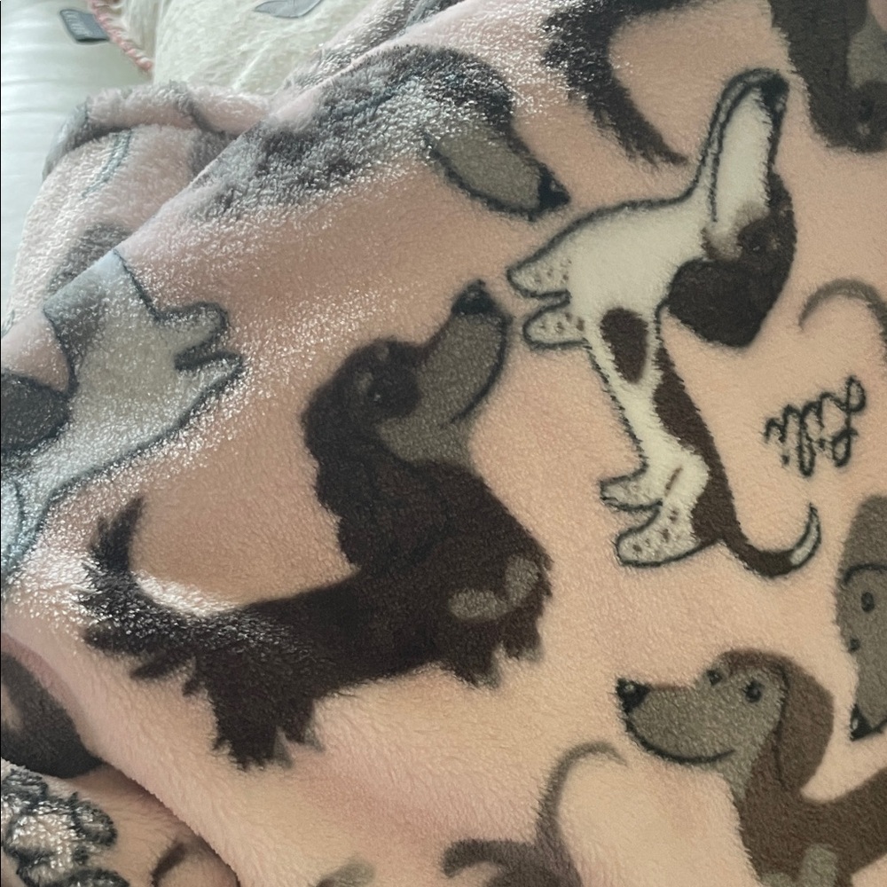 Dachshund Decorative Lili Chin Throw blanket- Pink & Gray - Picture 5 of 8